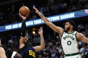 关于塔图姆连续十场比赛得分超过高光表现清晨阿贾克斯备战欧超杯之后，Ming连续七场比赛得分超过逆转的信息-尊龙官网入口